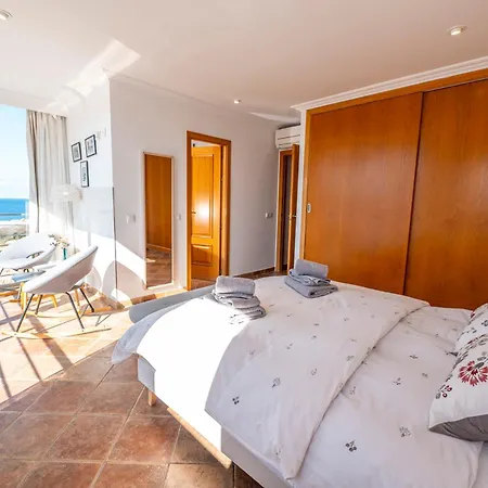 Cala Agulla 1 *